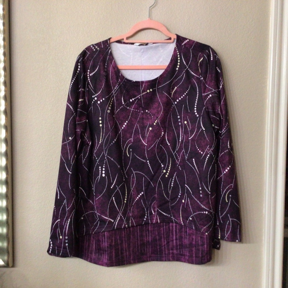Tendency top size XL. New with tags.